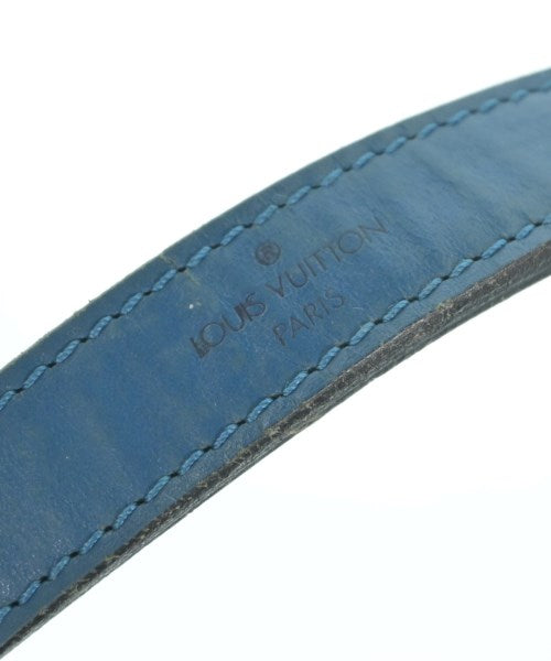 LOUIS VUITTON Shoulder bags