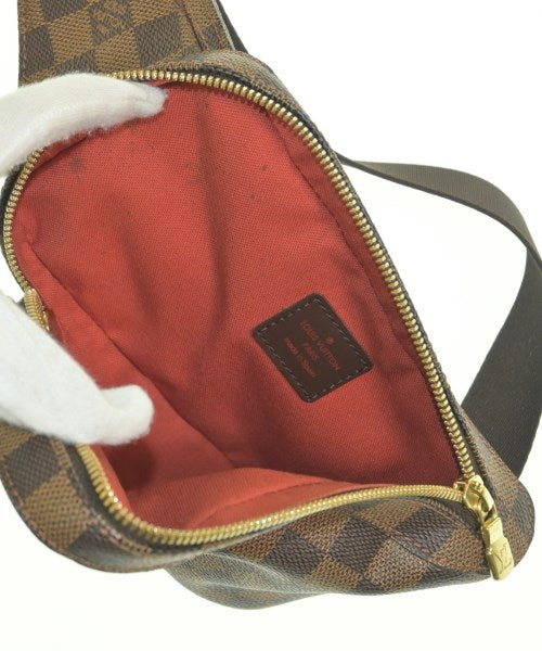 LOUIS VUITTON Shoulder bags
