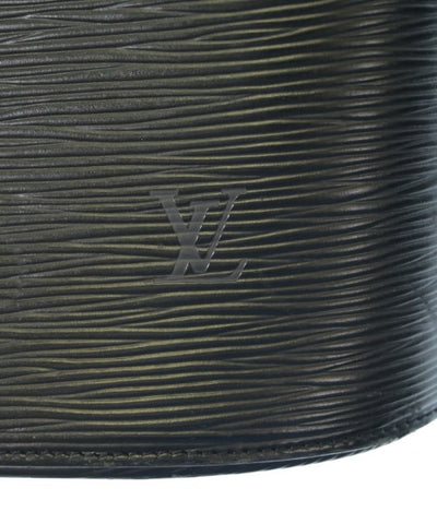 LOUIS VUITTON Shoulder bags