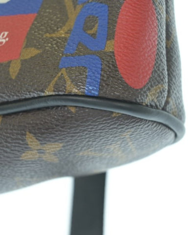 LOUIS VUITTON Shoulder bags