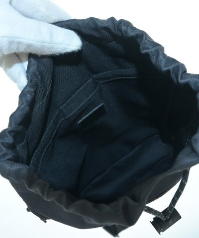 LOUIS VUITTON Shoulder bags