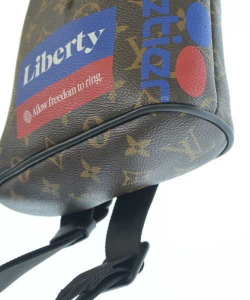 LOUIS VUITTON Shoulder bags