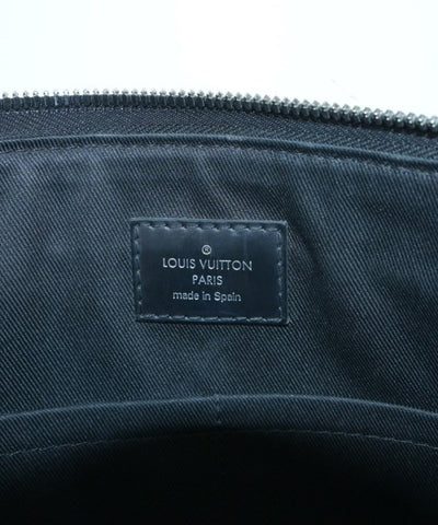 LOUIS VUITTON Shoulder bags