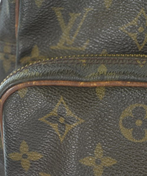 LOUIS VUITTON Shoulder bags