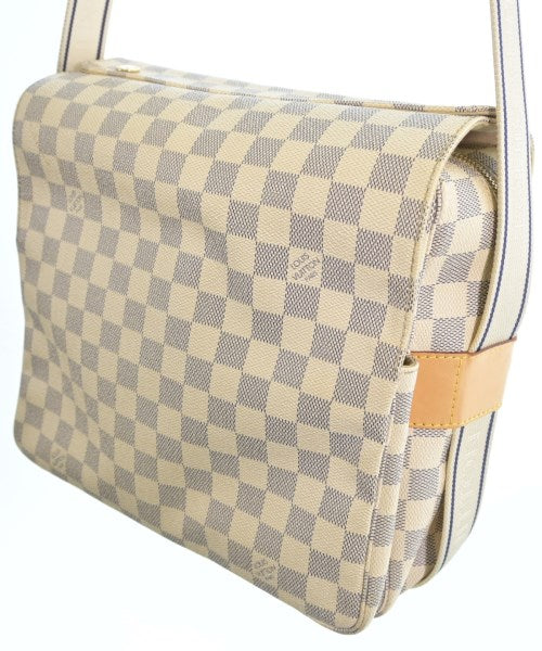 LOUIS VUITTON Shoulder bags