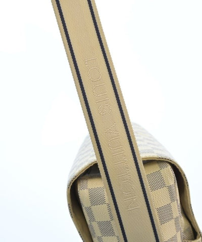 LOUIS VUITTON Shoulder bags