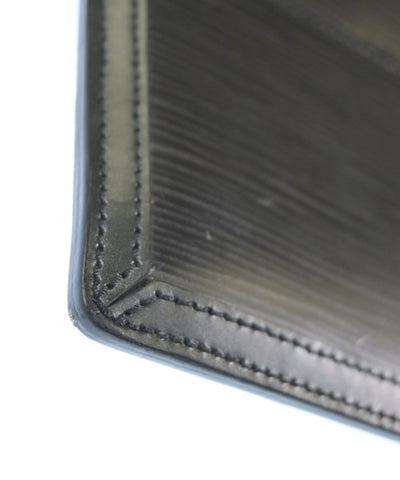 LOUIS VUITTON Handbags