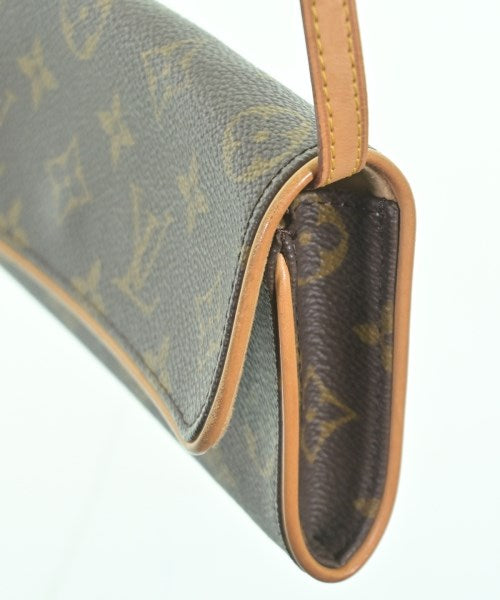 LOUIS VUITTON Shoulder bags