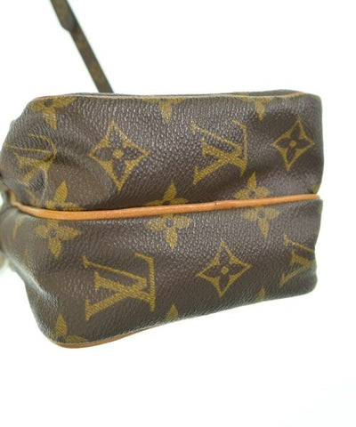 LOUIS VUITTON Shoulder bags