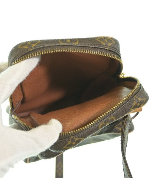 LOUIS VUITTON Shoulder bags