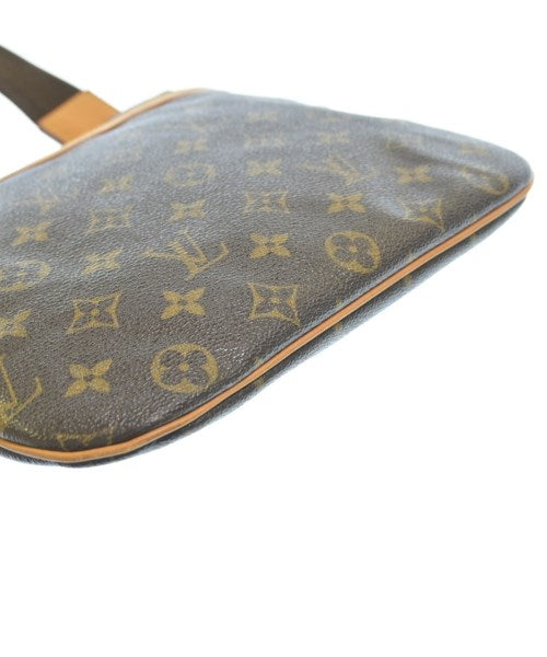 LOUIS VUITTON Shoulder bags