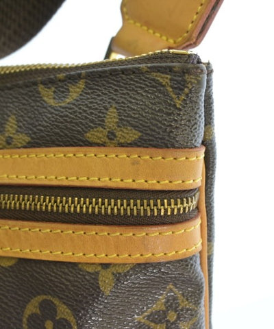 LOUIS VUITTON Shoulder bags