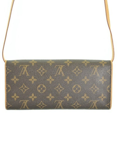 LOUIS VUITTON Shoulder bags