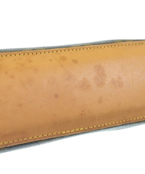 LOUIS VUITTON Shoulder bags