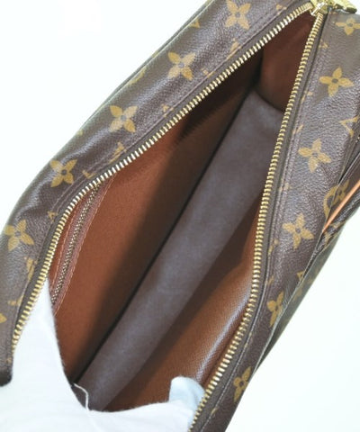 LOUIS VUITTON Shoulder bags