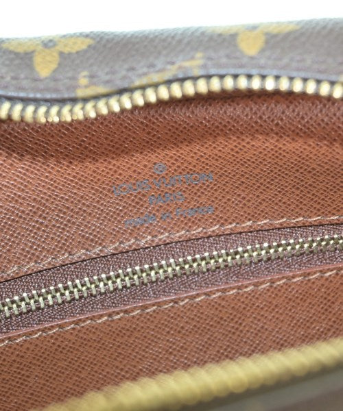 LOUIS VUITTON Shoulder bags