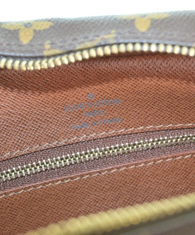 LOUIS VUITTON Shoulder bags