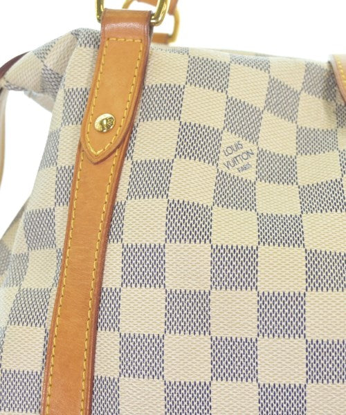 LOUIS VUITTON Shoulder bags