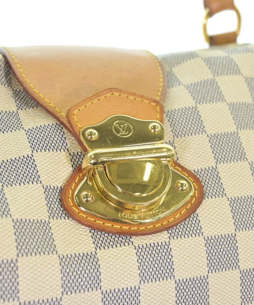 LOUIS VUITTON Shoulder bags