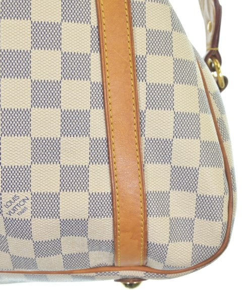 LOUIS VUITTON Shoulder bags