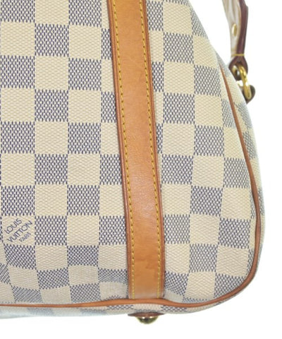 LOUIS VUITTON Shoulder bags