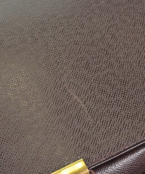 LOUIS VUITTON Shoulder bags