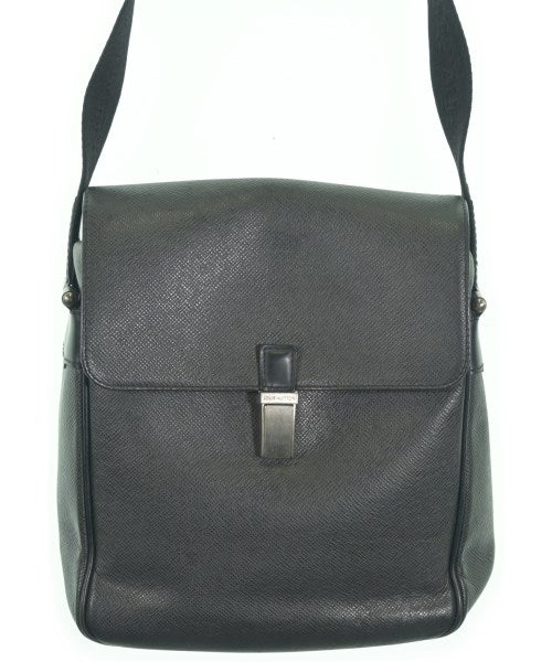 LOUIS VUITTON Shoulder bags