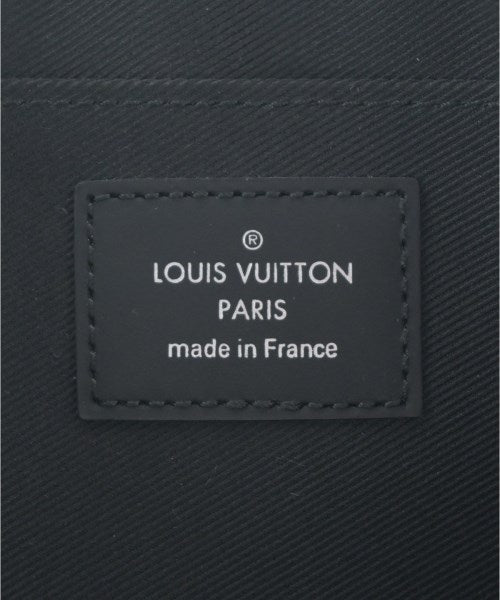 LOUIS VUITTON Clutches