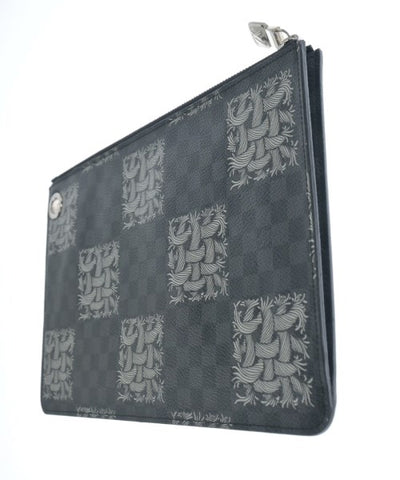 LOUIS VUITTON Clutches