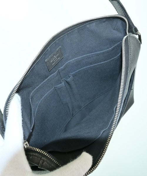 LOUIS VUITTON Shoulder bags