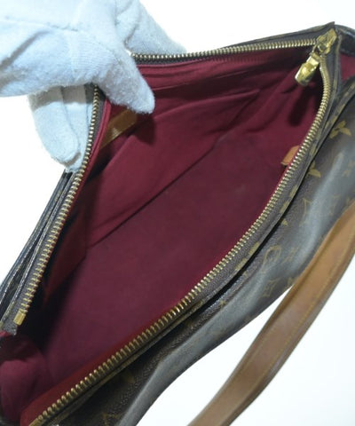 LOUIS VUITTON Shoulder bags