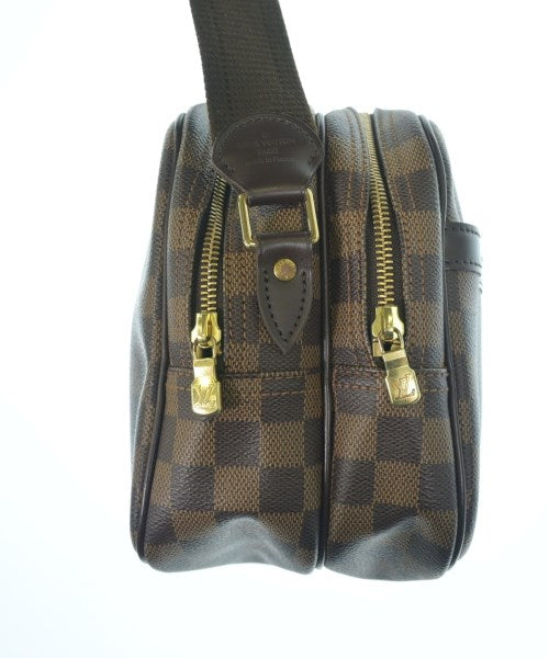 LOUIS VUITTON Shoulder bags