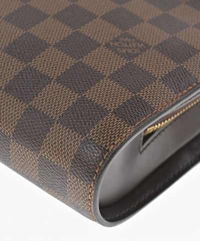 LOUIS VUITTON Clutches