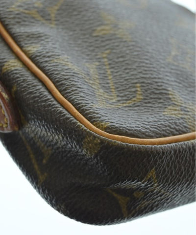 LOUIS VUITTON Shoulder bags