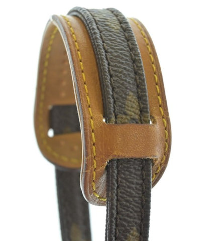 LOUIS VUITTON Shoulder bags