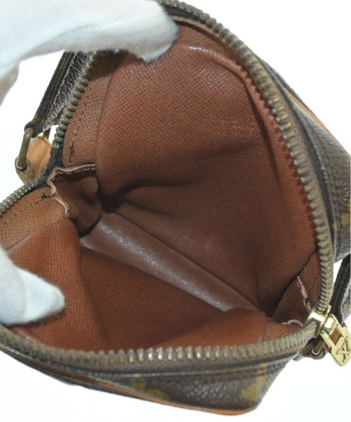 LOUIS VUITTON Shoulder bags