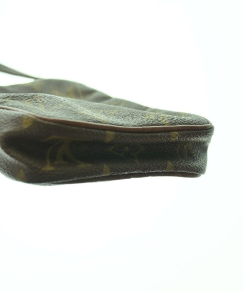 LOUIS VUITTON Shoulder bags