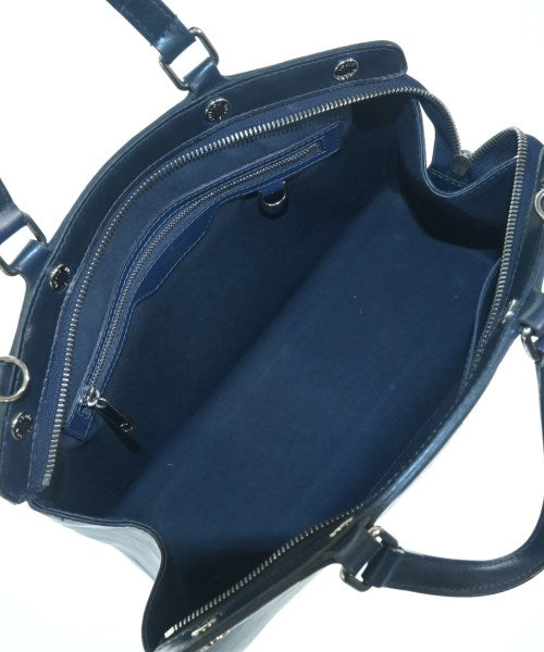 LOUIS VUITTON Shoulder bags