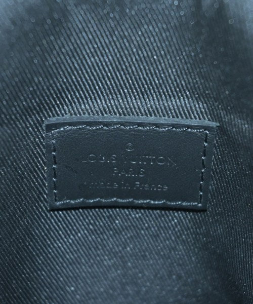 LOUIS VUITTON Shoulder bags