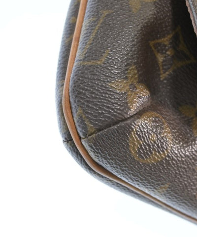 LOUIS VUITTON Shoulder bags