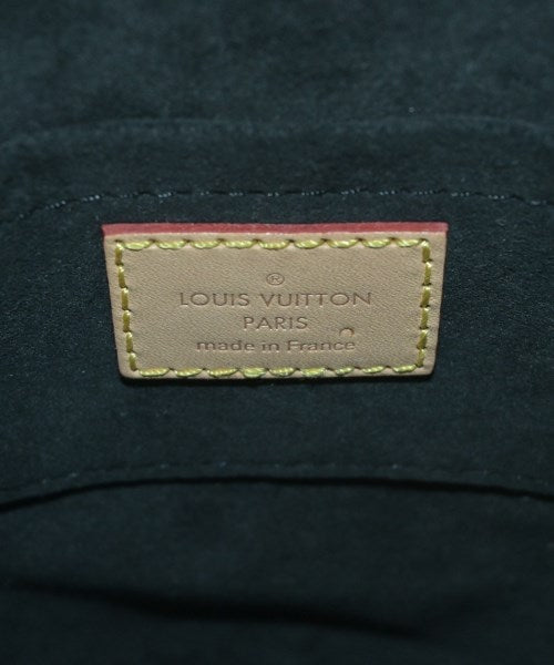 LOUIS VUITTON Shoulder bags