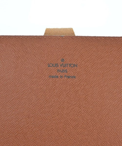 LOUIS VUITTON Shoulder bags