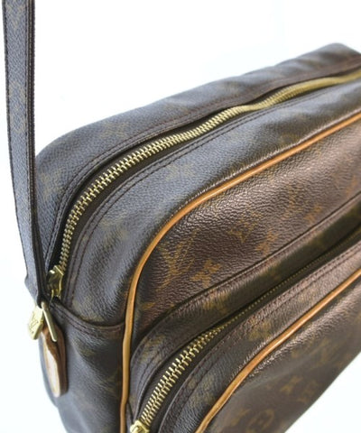 LOUIS VUITTON Shoulder bags