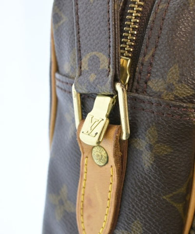 LOUIS VUITTON Shoulder bags