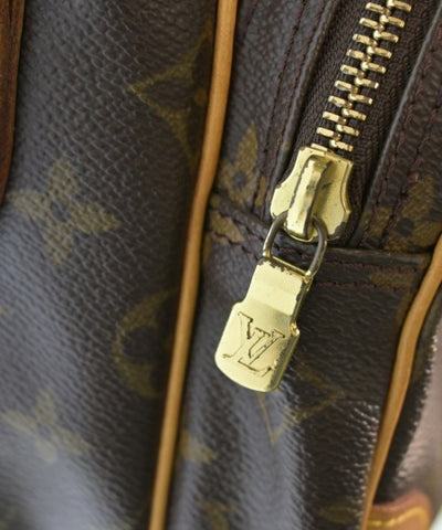 LOUIS VUITTON Shoulder bags