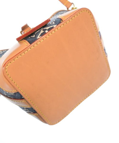 LOUIS VUITTON Shoulder bags