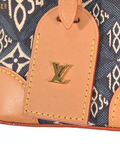 LOUIS VUITTON Shoulder bags