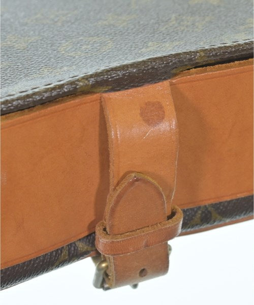 LOUIS VUITTON Shoulder bags