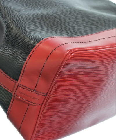 LOUIS VUITTON Shoulder bags