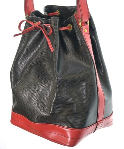 LOUIS VUITTON Shoulder bags